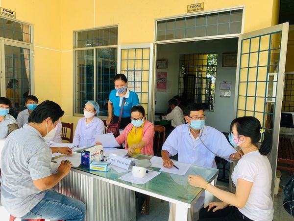 Trạm Y tế phường Nguyễn Nghiêm nỗ lực trong công tác phòng chống Covid-19