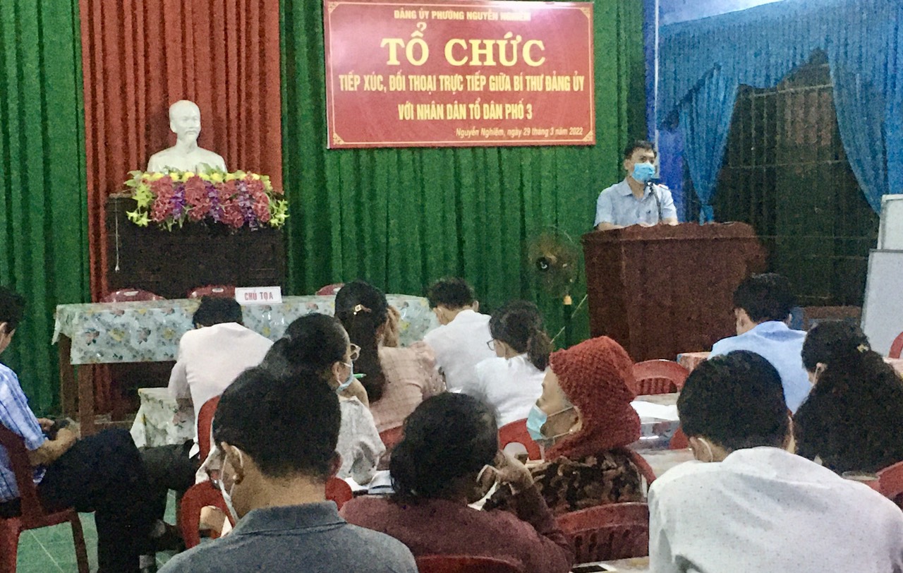 Bí thư Đảng ủy phường Nguyễn Nghiêm tiếp xúc, đối thoại với Nhân dân TDP3